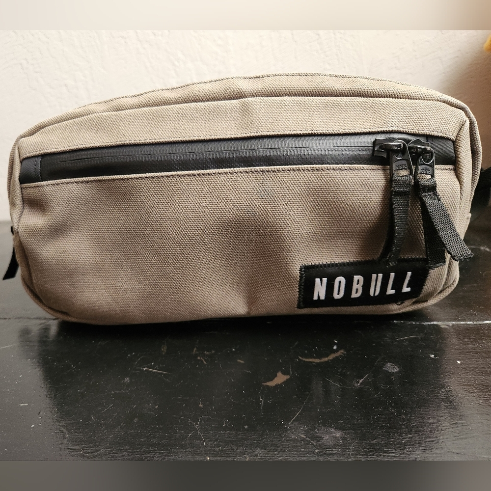 NOBULL Crossbody Bag